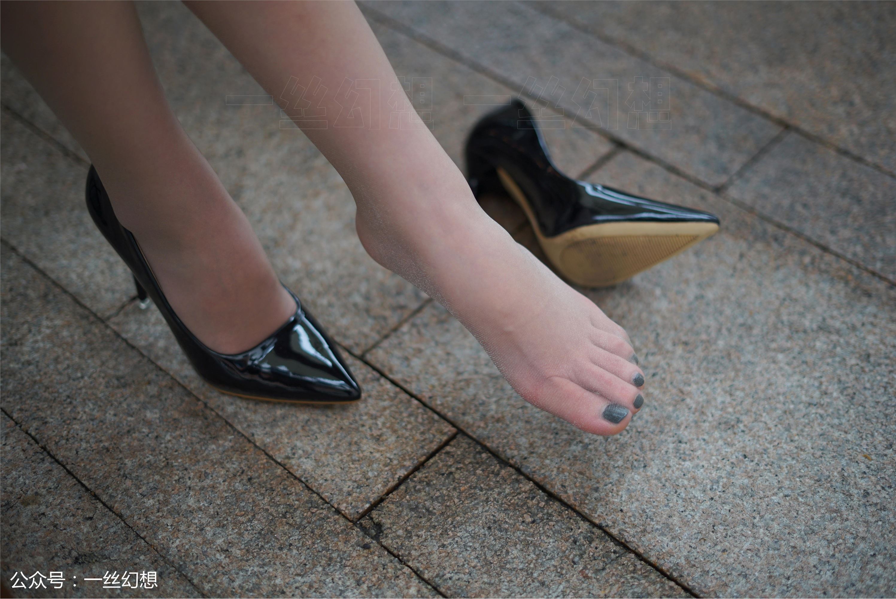 高丝女子图鉴 袜小喵×一丝幻想 NZ032 茜茜